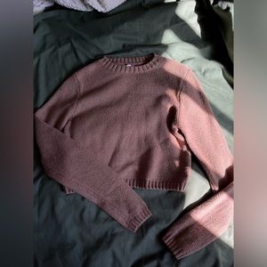 Cute cropped Zara knitted crewneck